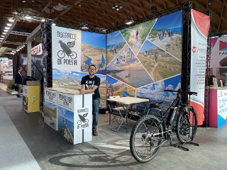 Abruzzo - Al Ttg di Rimini lo stand Borracce di poesia Holidays in Italy